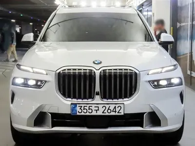 BMW X7 2025, 8093 км, за 122000000 KRW