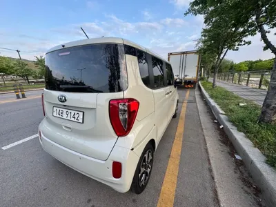 Kia Ray 2013, 208073 км, за 5200000 KRW
