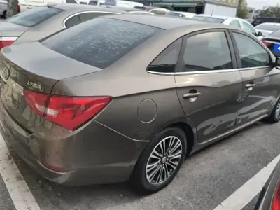 Buick Excelle 2017, 123600 км, за 27799 CNY - фото 3