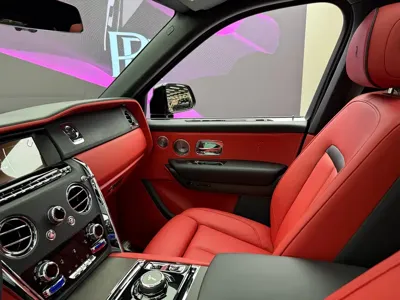 Rolls-Royce Cullinan 2020, 17000 км, за 4250000 CNY - фото 16