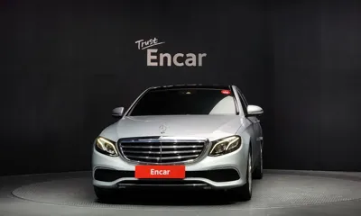 Mercedes-Benz E-Class 2017, 108217 км, за 20500000 KRW - фото 3