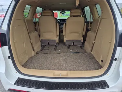 Kia Canival 2017, 261591 км, за 8300000 KRW - фото 11