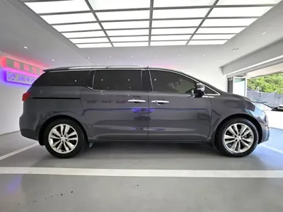 Kia Canival 2018, 91000 км, за 9900000 KRW - фото 8