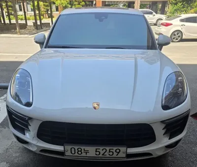 Porsche Macan · 2017 год
