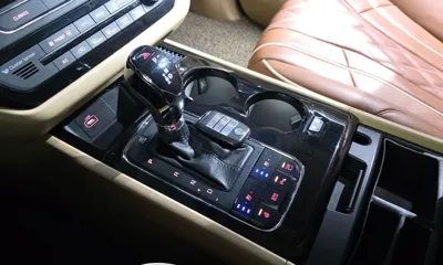 Kia Canival 2017, 101103 км, за 17000000 KRW - фото 9