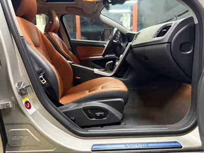 Volvo S60 2017, 130000 км, за 39800 CNY - фото 23