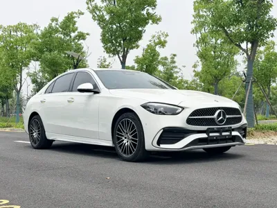 Mercedes-Benz C-Class 2024, 30000 км, за 156800 CNY