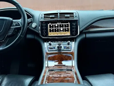 Lincoln Continental 2018, 102600 км, за 93800 CNY - фото 23