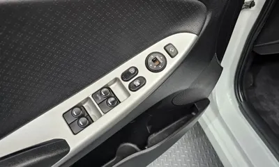 Hyundai Accent 2014, 214019 км, за 9900000 KRW - фото 20