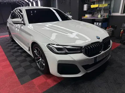 BMW 5-Series 2023, 75500 км, за 29981.26 USD