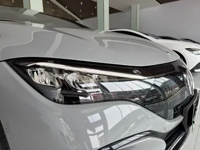 Mercedes-Benz EQE 2024, 80000 км, за 149800 CNY