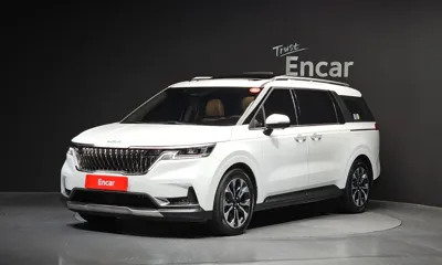 Kia Canival · 2022 год