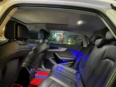 Audi A4L 2020, 50000 км, за 98000 CNY - фото 8