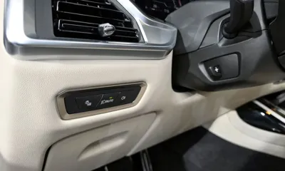 BMW X7 2024, 38700 км, за 99990000 KRW - фото 28