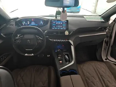 Peugeot 5008 2017, 90300 км, за 57699 CNY - фото 6