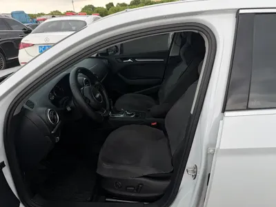 Audi A3 2016, 70000 км, за 39700 CNY - фото 13