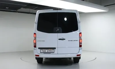 Mercedes-Benz Sprinter 2017, 42966 км, за 31900000 KRW