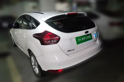 Ford Focus 2015, 42300 км, за 27735.71 CNY