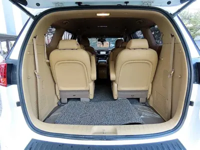 Kia Canival 2019, 82955 км, за 14100000 KRW - фото 17