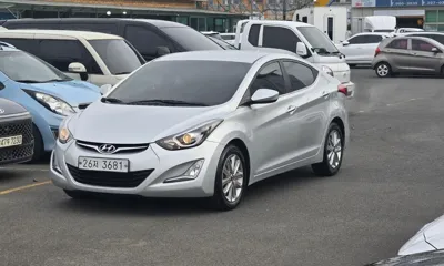 Hyundai Avante · 2015 год