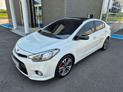 Kia K3 2015, 172486 км, за 4490000 KRW