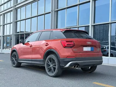 Audi Q2L 2021, 43000 км, за 63000 CNY