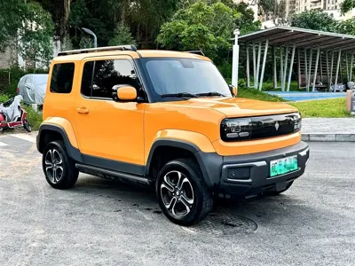 Baojun Yueye 2023, 100000 км, за 43800 CNY
