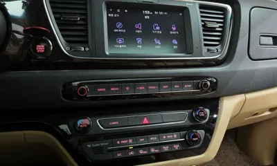 Kia Canival 2019, 202270 км, за 10700000 KRW - фото 14