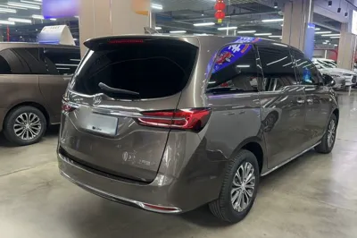 Buick GL8 2023, 89800 км, за 163448.71 CNY - фото 4