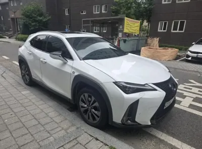 Lexus UX 2021, 41613 км, за 35900000 KRW