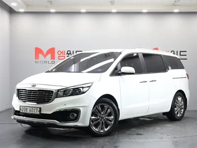 Kia Canival · 2015 год