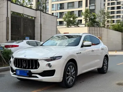 Maserati Levante · 2017 год