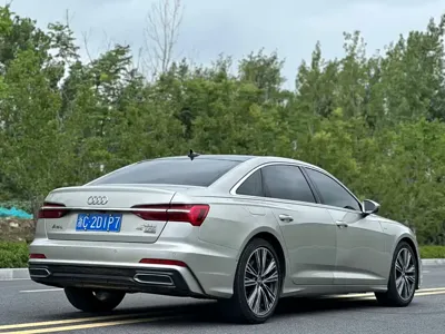 Audi A6L 2019, 108000 км, за 168800 CNY - фото 8