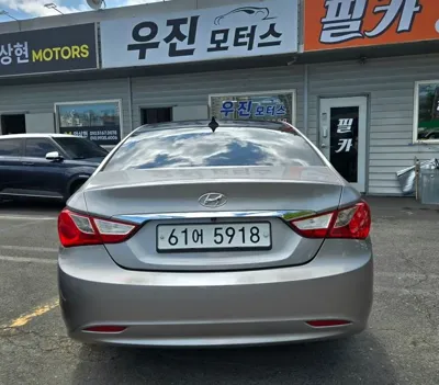 Hyundai Sonata 2010, 284077 км, за 2500000 KRW - фото 5