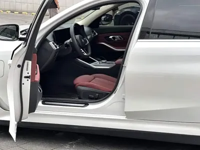 BMW i3 2024, 10000 км, за 120600 CNY