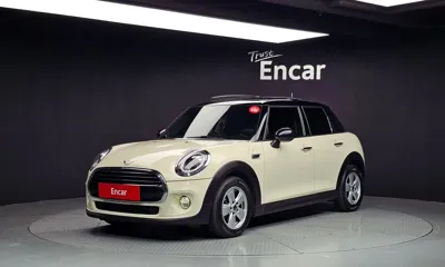 MINI Cooper · 2019 год