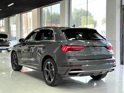 Audi Q3 2022, 44000 км, за 189800 CNY