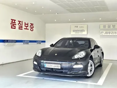 Porsche Panamera · 2010 год