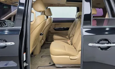 Kia Canival 2016, 131824 км, за 9600000 KRW - фото 11