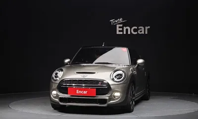 MINI Cooper Convertible 2019, 50419 км, за 17900000 KRW