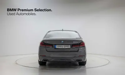 BMW 5-Series 2022, 57180 км, за 37000000 KRW