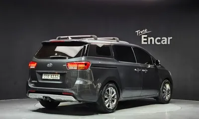Kia Canival 2018, 142769 км, за 11100000 KRW