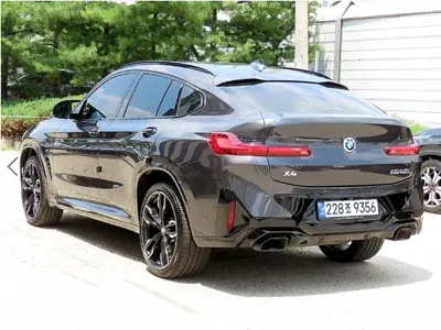 BMW X4 2024, 13698 км, за 75000000 KRW