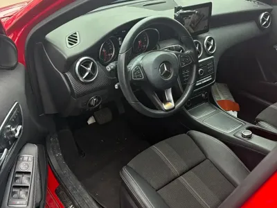 Mercedes-Benz A-Class (Import) 2018, 70000 км, за 50000 CNY - фото 3