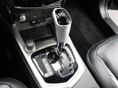 KG_Mobility_Ssangyong TIBOLI 2016, 66353 км, за 9500000 KRW - фото 9