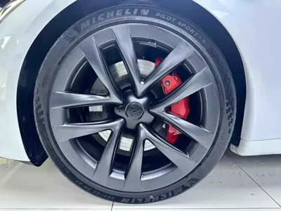 Tesla Model S 2023, 30000 км, за 569800 CNY - фото 13