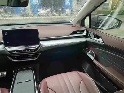 Volkswagen ID.6 X 2022, 74000 км, за 119800 CNY - фото 9