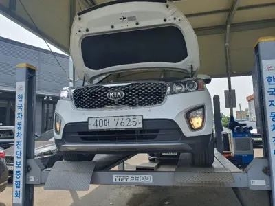 Kia Sorento · 2015 год