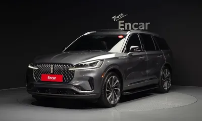 Lincoln Aviator · 2025 год