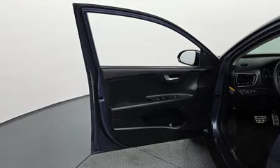 Kia Stonic 2019, 63038 км, за 10500000 KRW - фото 24